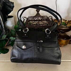 NWOT Stone Mountain Black Pebbled Leather Shoulder Bag